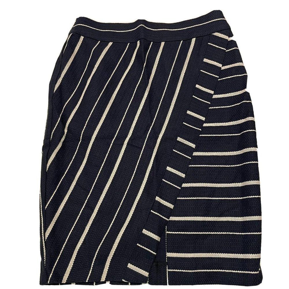 NWT Loft  Woman’s Sz 0 Straight pencil Skirt Blue Stripe  $70